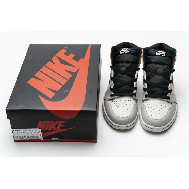Air Jordan 1 Retro High OG Defiant SB NYC to Paris  CD6578-006