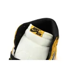 Air Jordan 1 Retro High OG Yellow Ochre  DZ5485-701