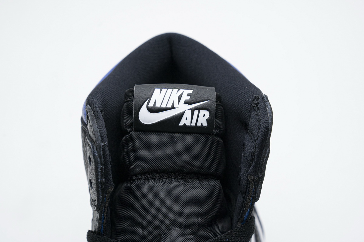 Air Jordan 1 Retro High Royal Toe 555088-041