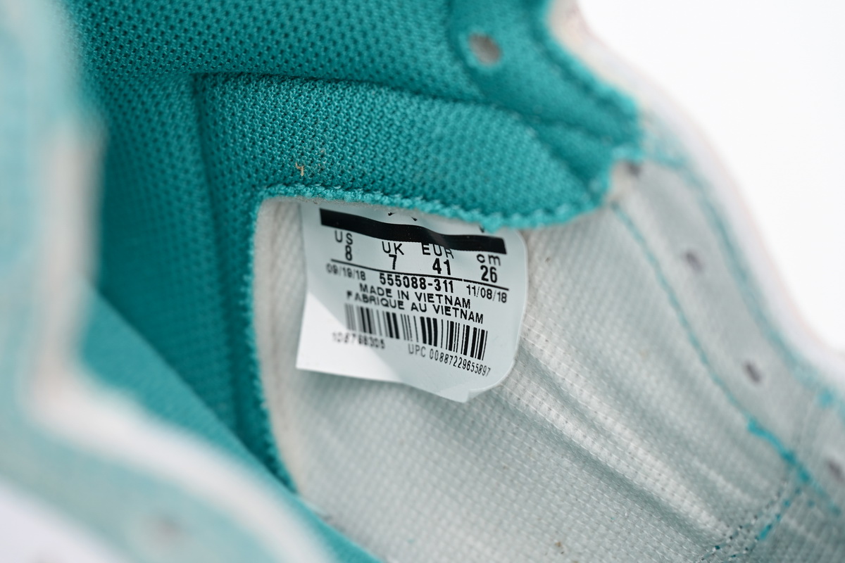 Air Jordan 1 Retro High Turbo Green 555088-311