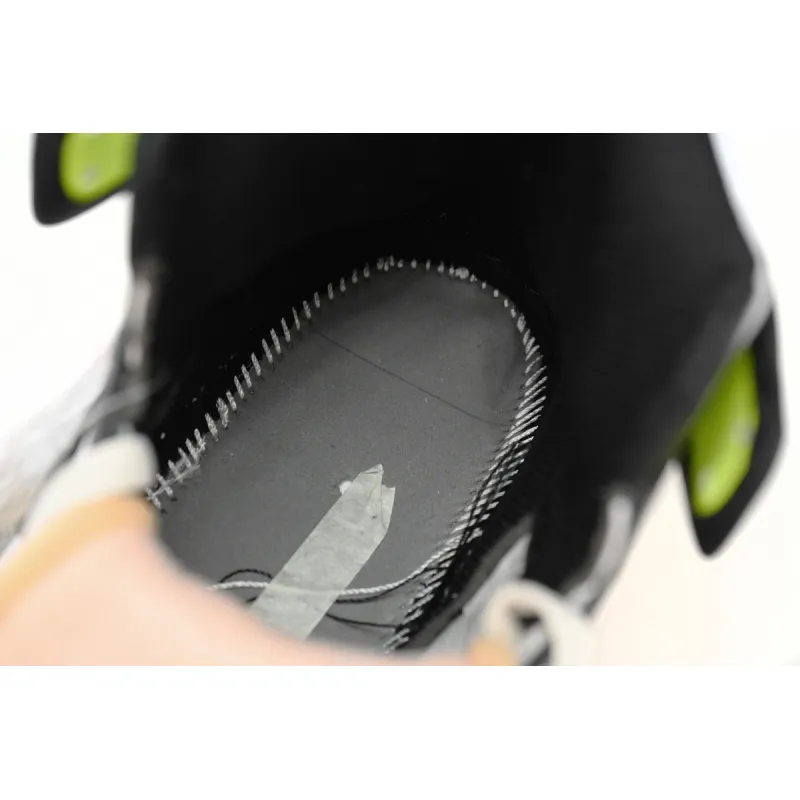 Air Jordan 1 Retro High White Black Volt University Gold  555088-118 