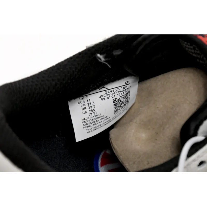 Air Travis Scott x Air Jordan 1 Low OG Olive DZ4137-106