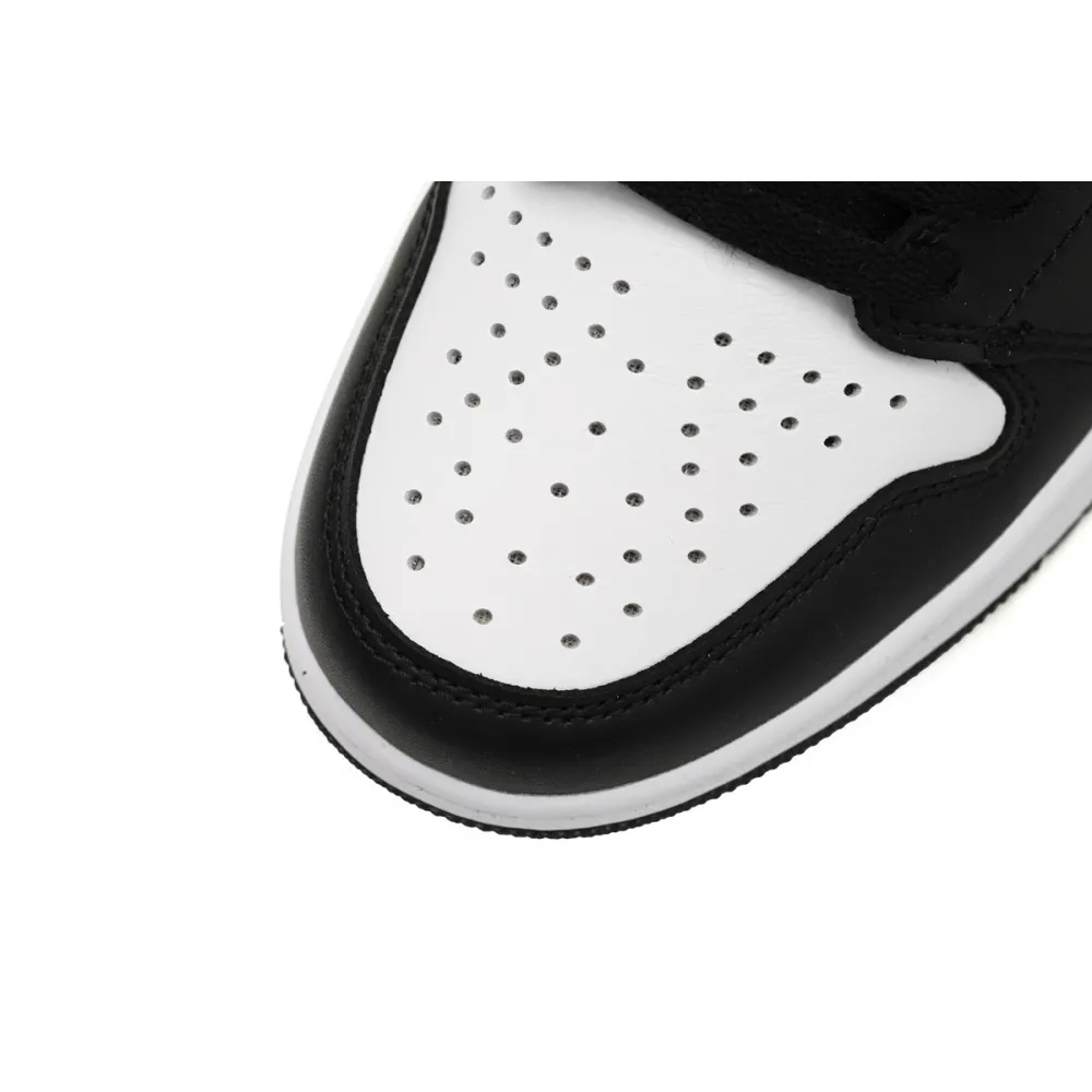 Jordan 1 Retro High OG Black White DZ5485-010 