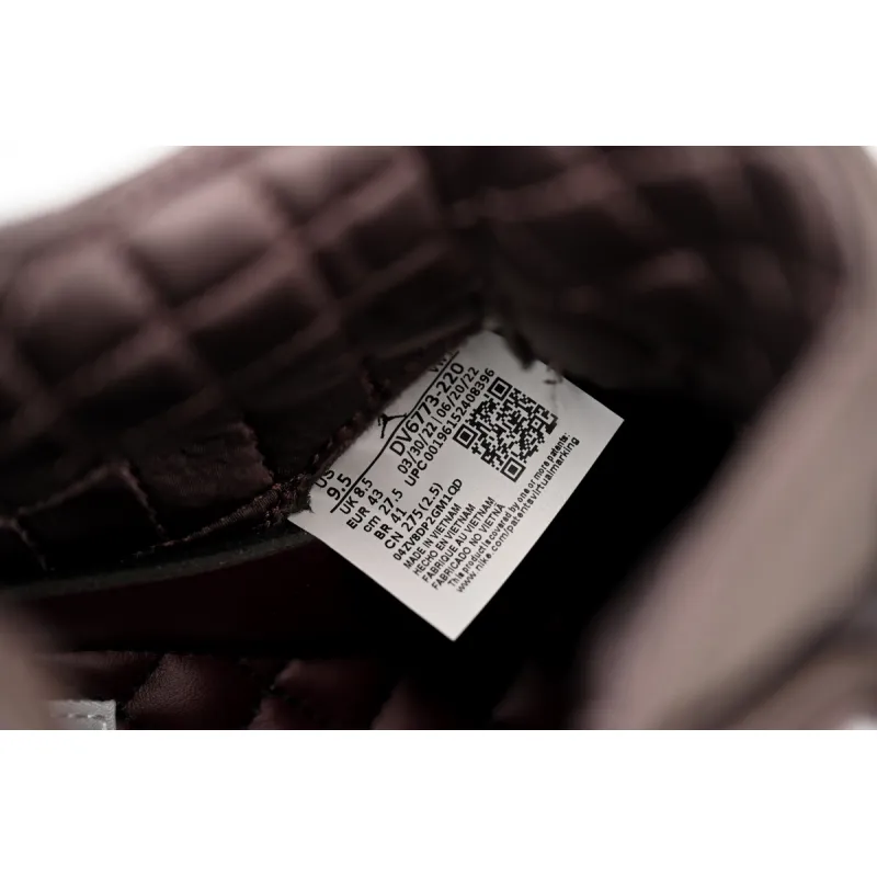 Air Jordan 4 Retro A Ma Maniére Violet Ore  DV6773-220