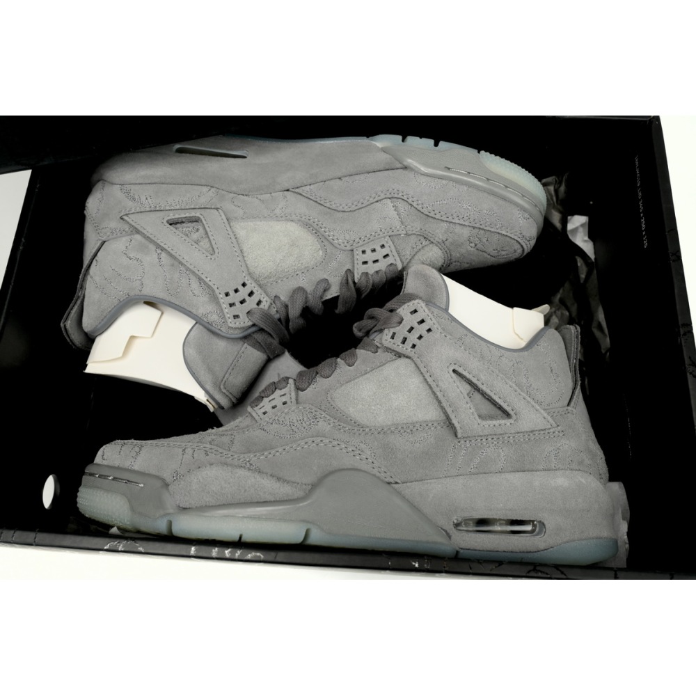 Air Jordan 4 Retro Kaws  930155-003