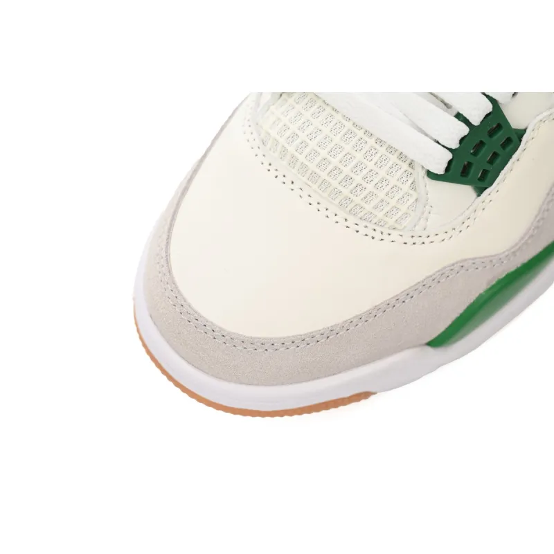 Air Jordan 4 Retro SB Pine Green  DR5415-103