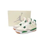 Air Jordan 4 Retro SB Pine Green  DR5415-103