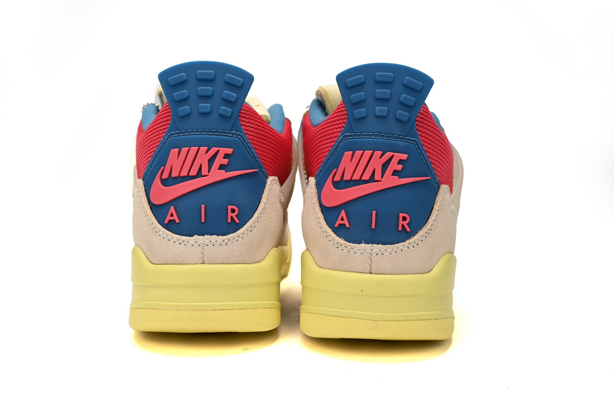 Air Jordan 4 Retro Union Guava Ice DC9533-800