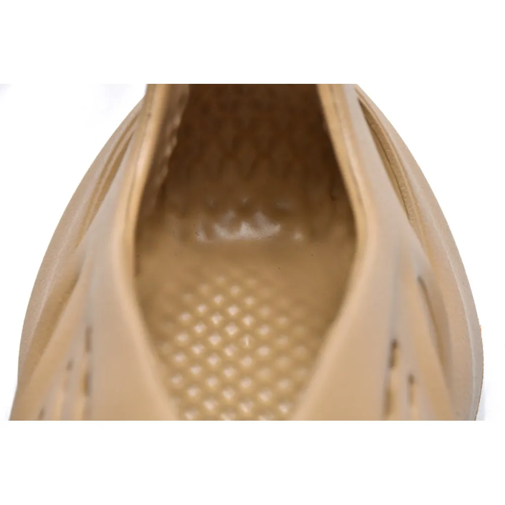 Adidas Yeezy Foam RNNR Ochre  GW3354 