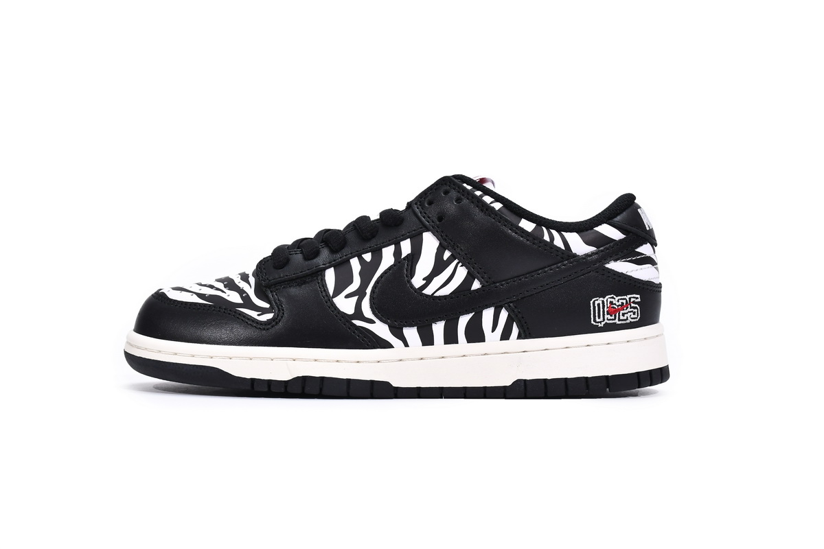 Nike SB Dunk Low OG QS Quartersnacks Zebra  DM3510-001 