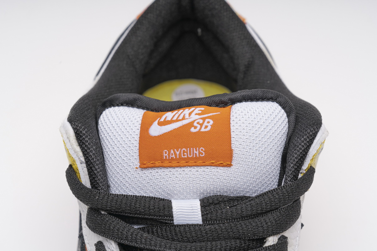 Nike SB Dunk Low Raygun Tie-Dye White  BQ6832-101 