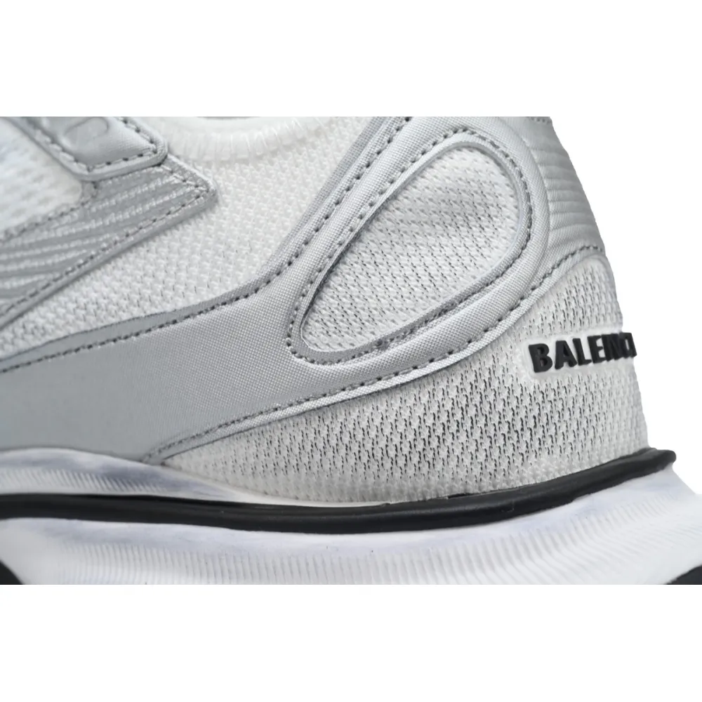 Balenciaga Circuit Sneaker 'Worn-Out - White Silver'3  793944 WFLGY 9100