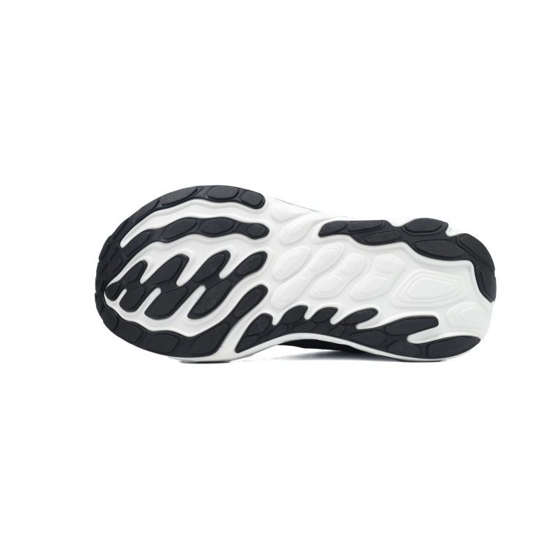 Fresh Foam X Vongo v6 'Black and White'  MVNGOLK6 