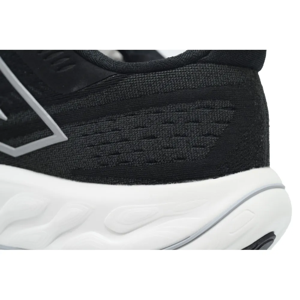 Fresh Foam X Vongo v6 'Black and White'  MVNGOLK6 