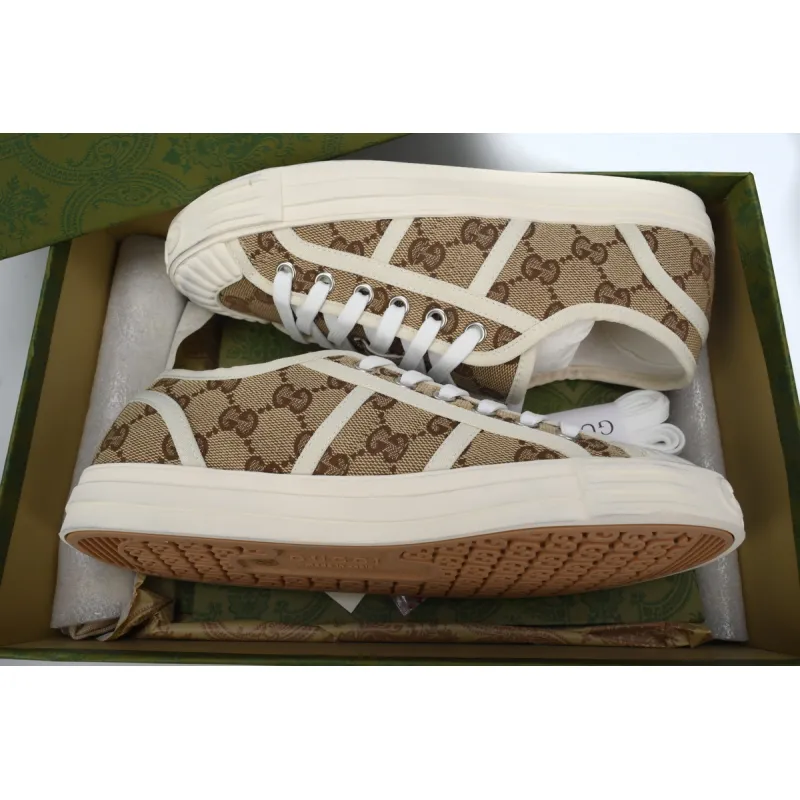 GUCCI Canvas Sneakers Shell Apricot