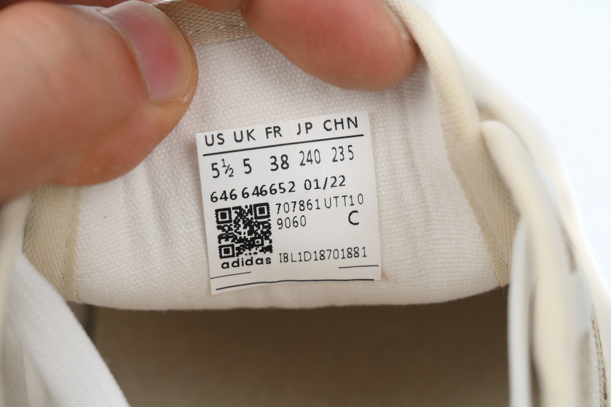 GUCCI Canvas Sneakers Shell Apricot