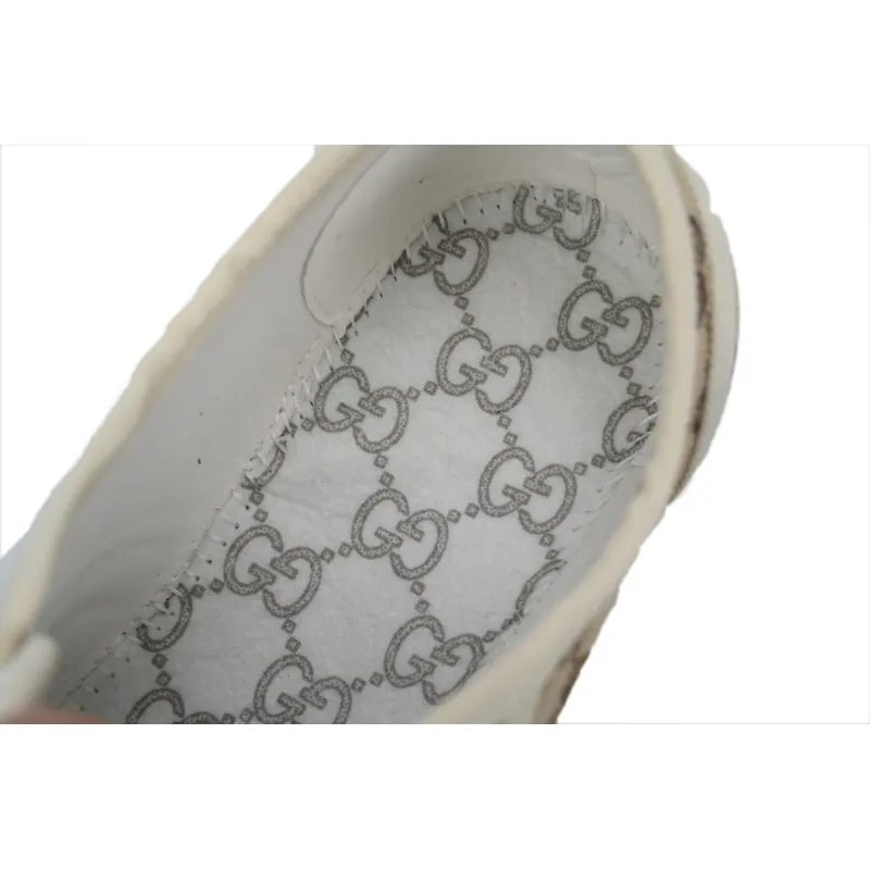 GUCCI Canvas Sneakers Shell Apricot