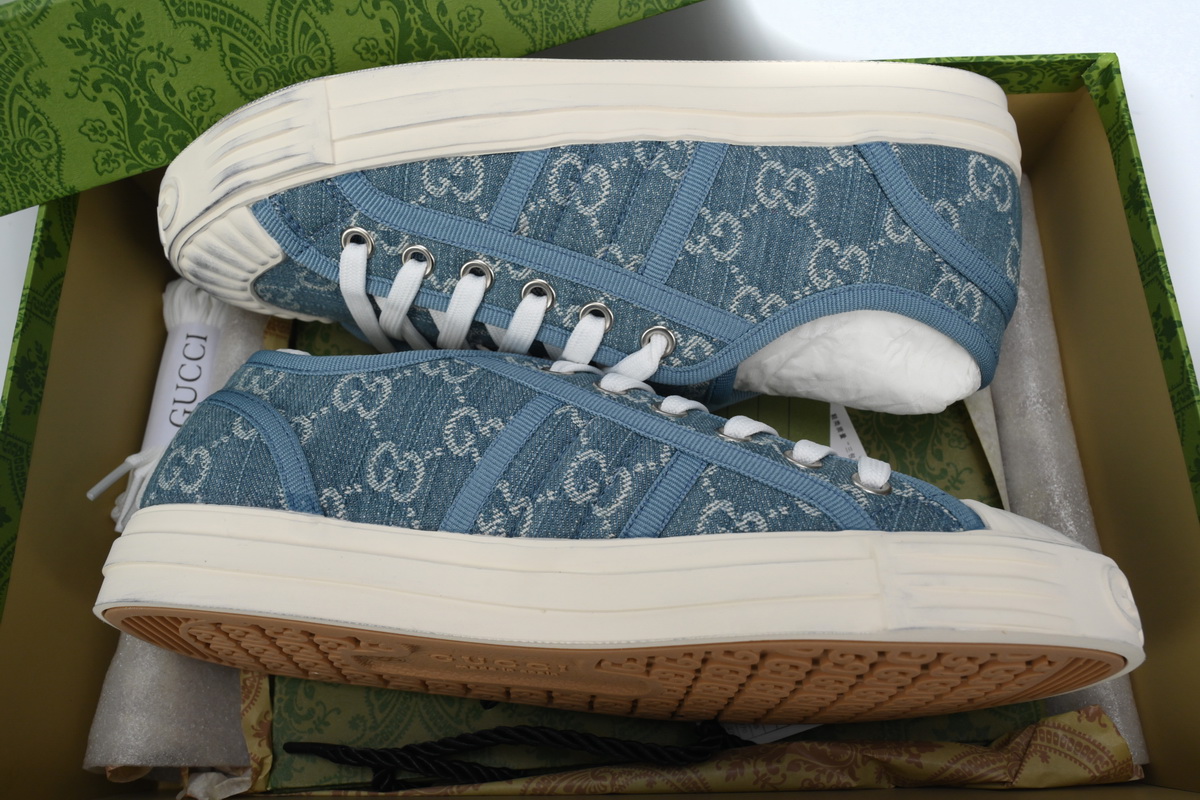 GUCCI Canvas Sneakers Shell Blue