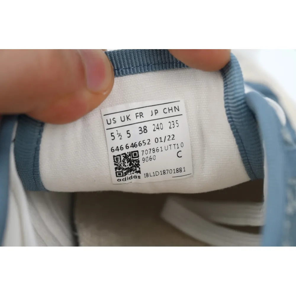 GUCCI Canvas Sneakers Shell Blue