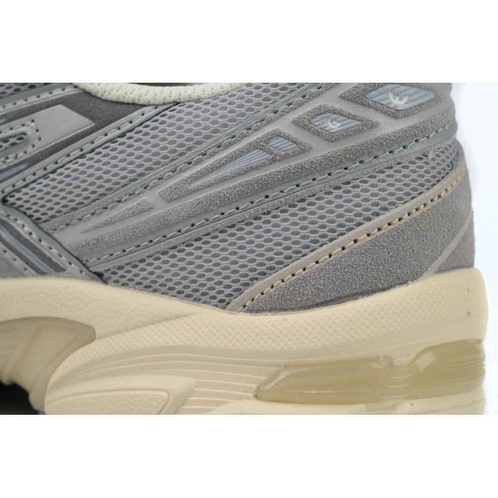 Asics Gel 1130 'Piedmont Grey'  1201A255-022