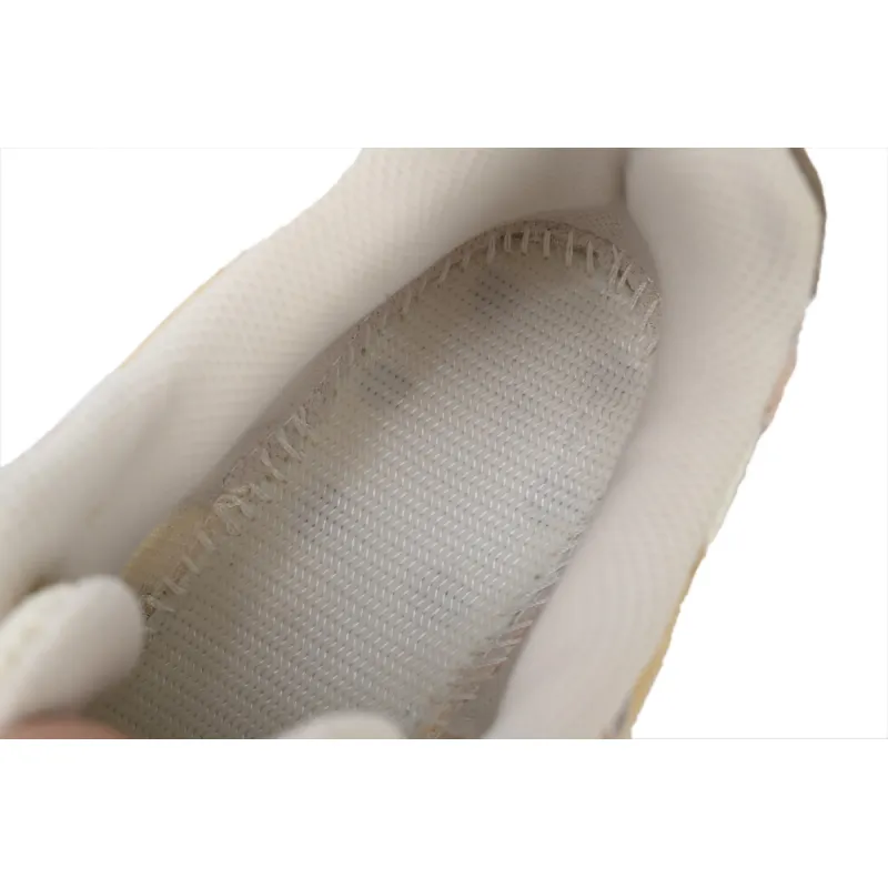 ASICS Gel-1130 Birch Sand  1203A327-201