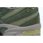 ASICS Gel-1130 Olive Grey Ivy  1201A255-301