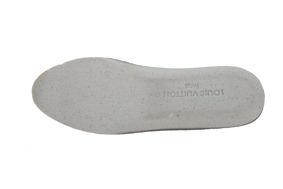 LOUIS VUITTON Discovery Lace Up Black and White Silver