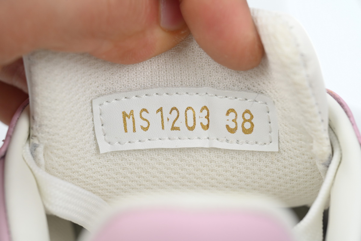 LOUIS VUITTON Groovy Platform Sneaker Pink  1ACL1Q 