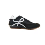  LOEWE Flow Runner Black and White