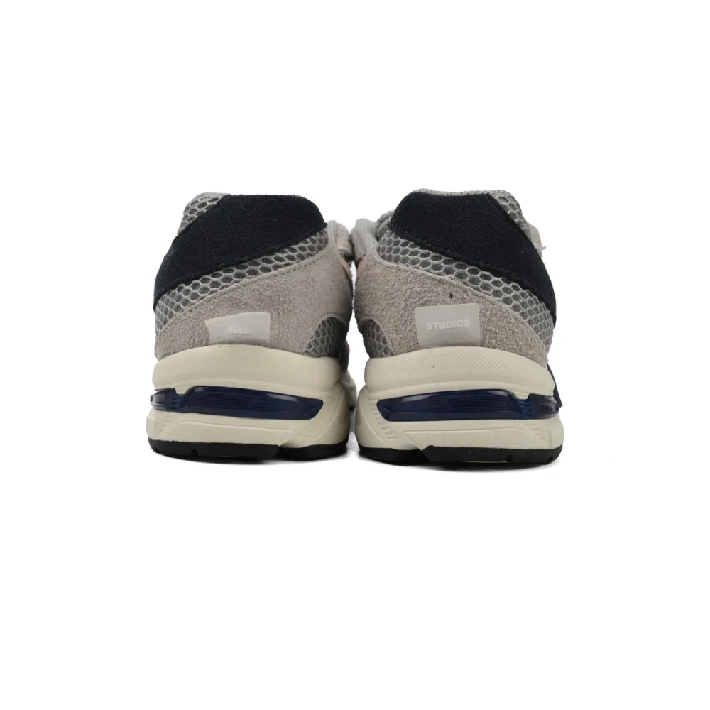 ASICS Gel-1130 HAL Studios Smoke Grey  1201A487-202
