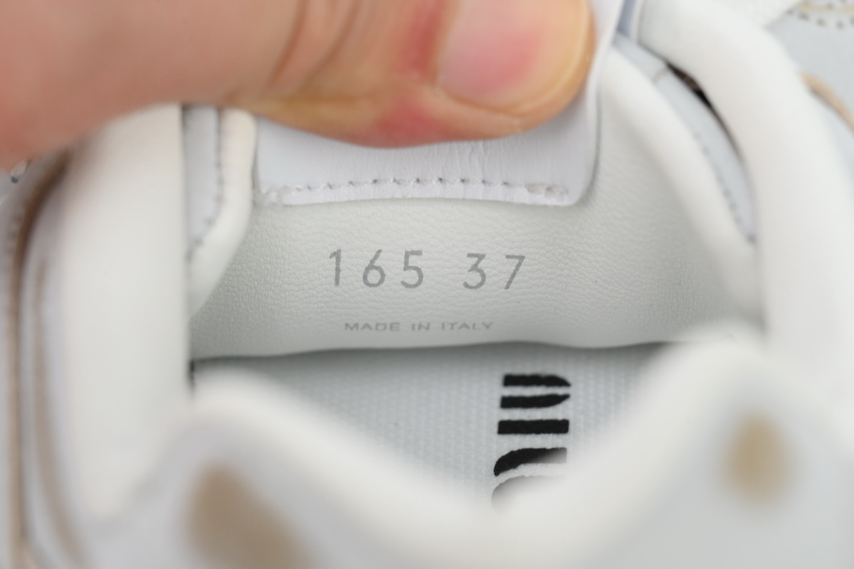 Miu Miu x New Balance 530 Make old   5E165E 3F33 F0009 F D005 