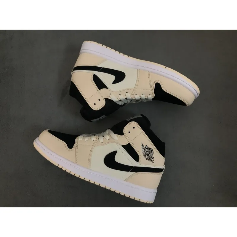 Air Jordan 1 Mid Barely Orange (Women's)  BQ6472-800