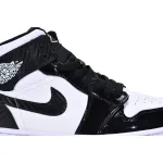 Air Jordan 1 Mid Carbon Fiber  DD1649—001