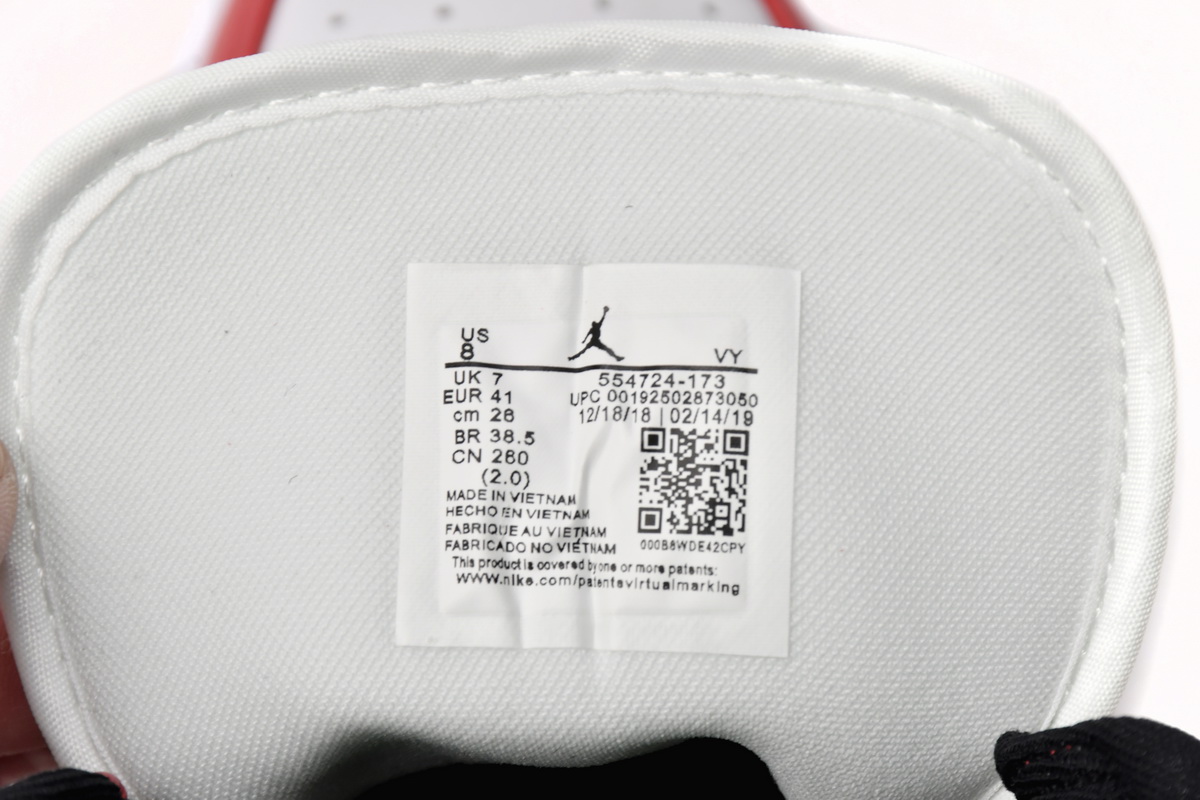 Air Jordan 1 Mid Chicago (2020) (GS) 554725-173