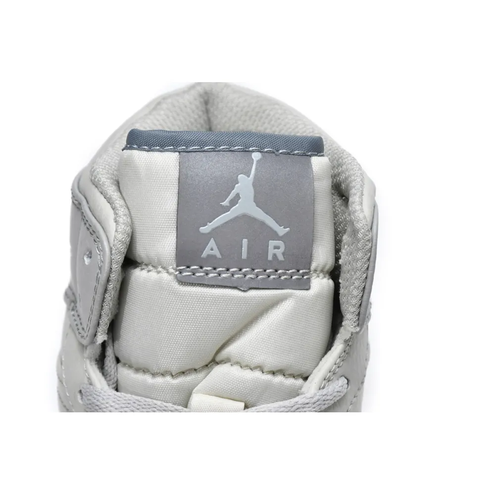 Air Jordan 1 Mid Light Bone  852542-003