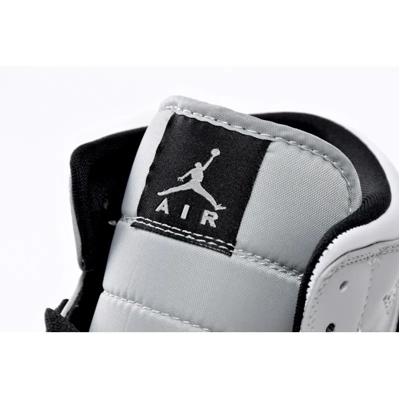 Air Jordan 1 Mid Light Smoke Grey  554724-092