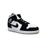 Air Jordan 1 Mid White Black Teal Tint (GS)  BQ6931-103