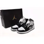Air Jordan 1 Mid White Shadow  554724-073