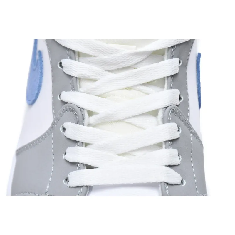 Air Jordan 1 Mid Wolf Grey Aluminum (Women's)  BQ6472-105
