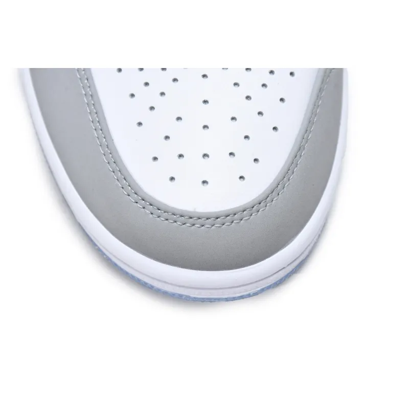 Air Jordan 1 Mid Wolf Grey Aluminum (Women's)  BQ6472-105