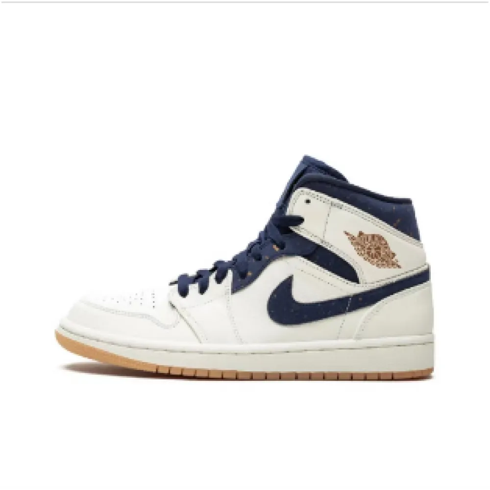Jordan 1 Retro Mid Jeter  AH6342-104
