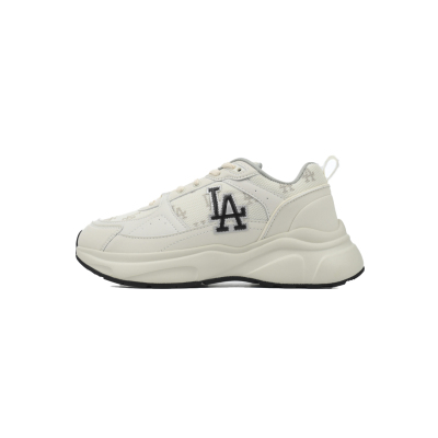 MLB Fast Ball Classic Monogram New York Yankees Sneakers  3ARNFSB4N-07CRS 01