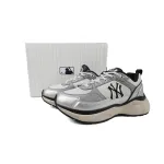MLB Fast Ball Classic Monogram New York Yankees Sneakers  3ARNFSB4N-50BKS