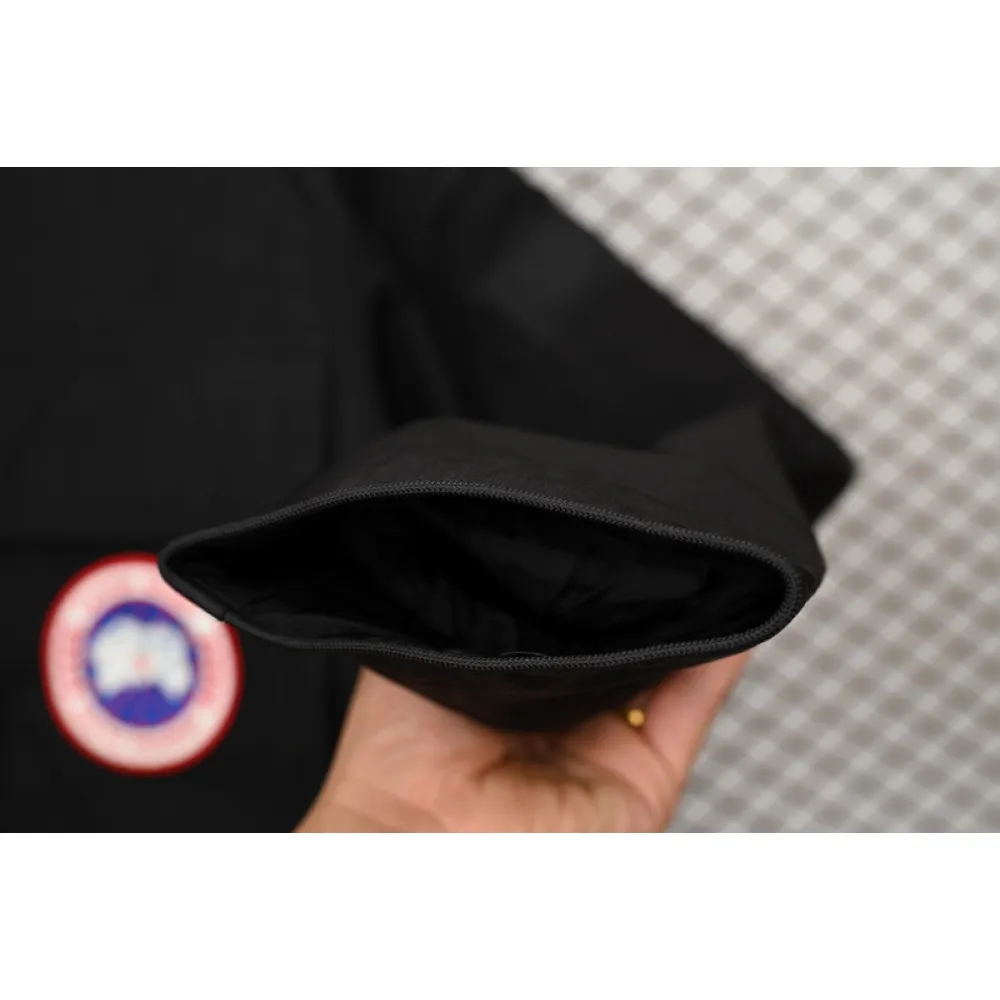 CANADA GOOSE Black