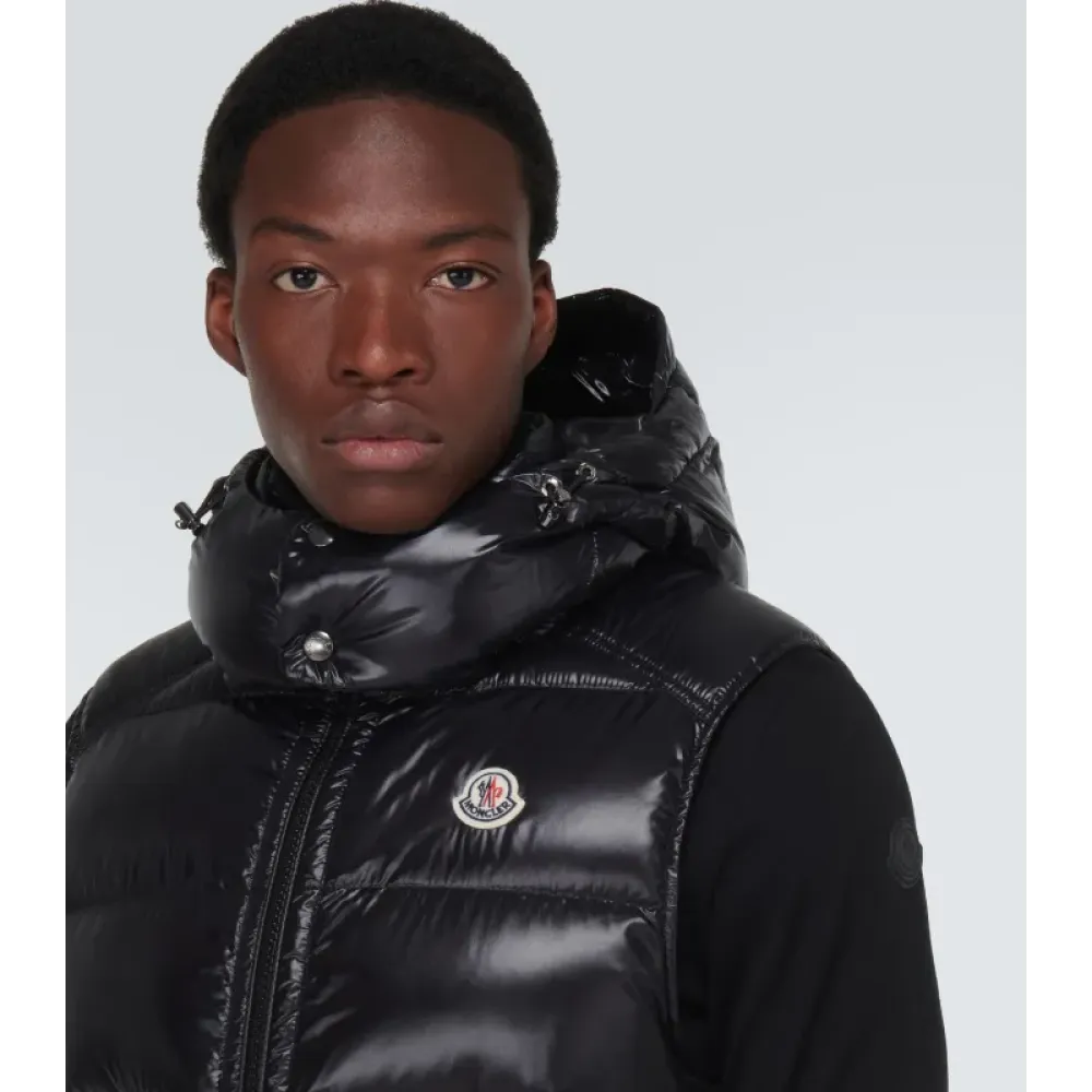  Moncler Bormes Down Vest Black