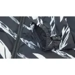  The North Face Splicing White And Black Zebra
