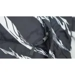  The North Face Splicing White And Black Zebra