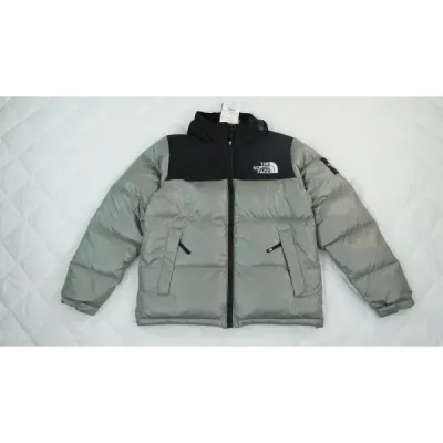  The North Face Splicing White And Grey Down Jacket 01