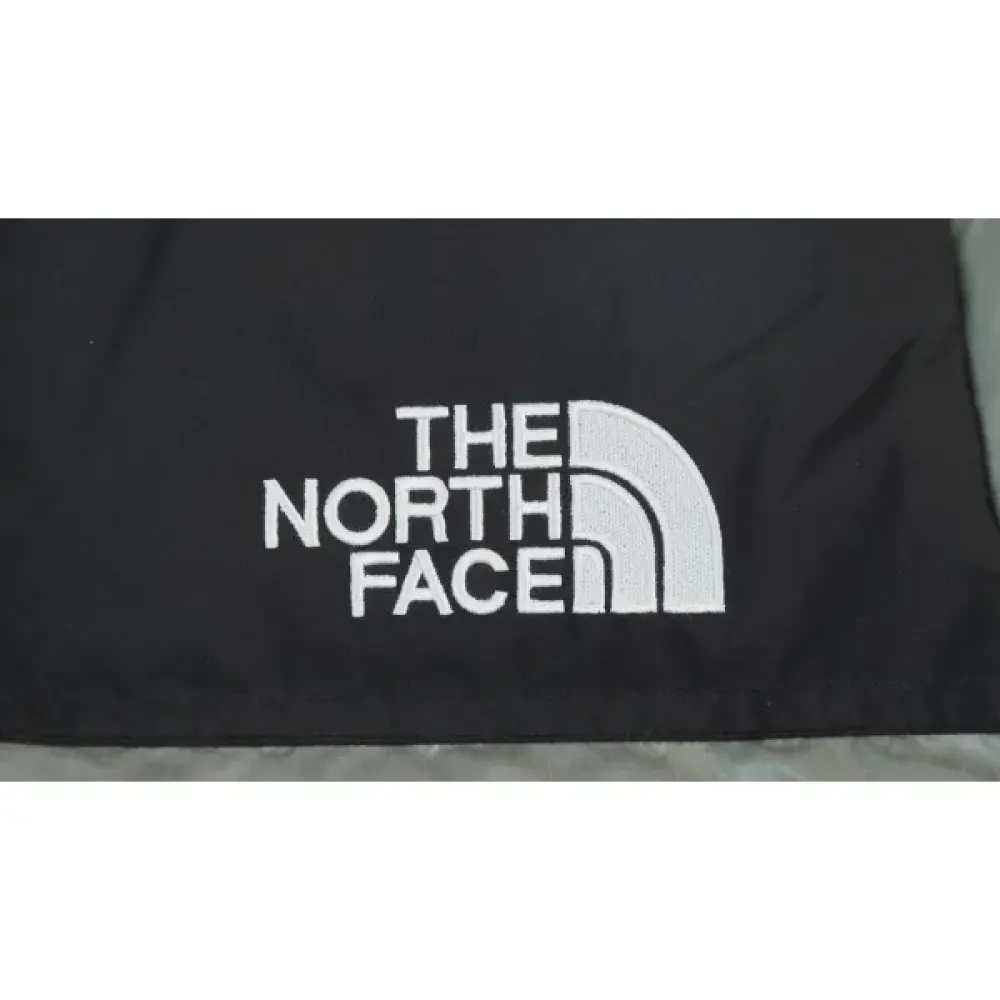 The North Face Splicing White And Grey Down Jacket