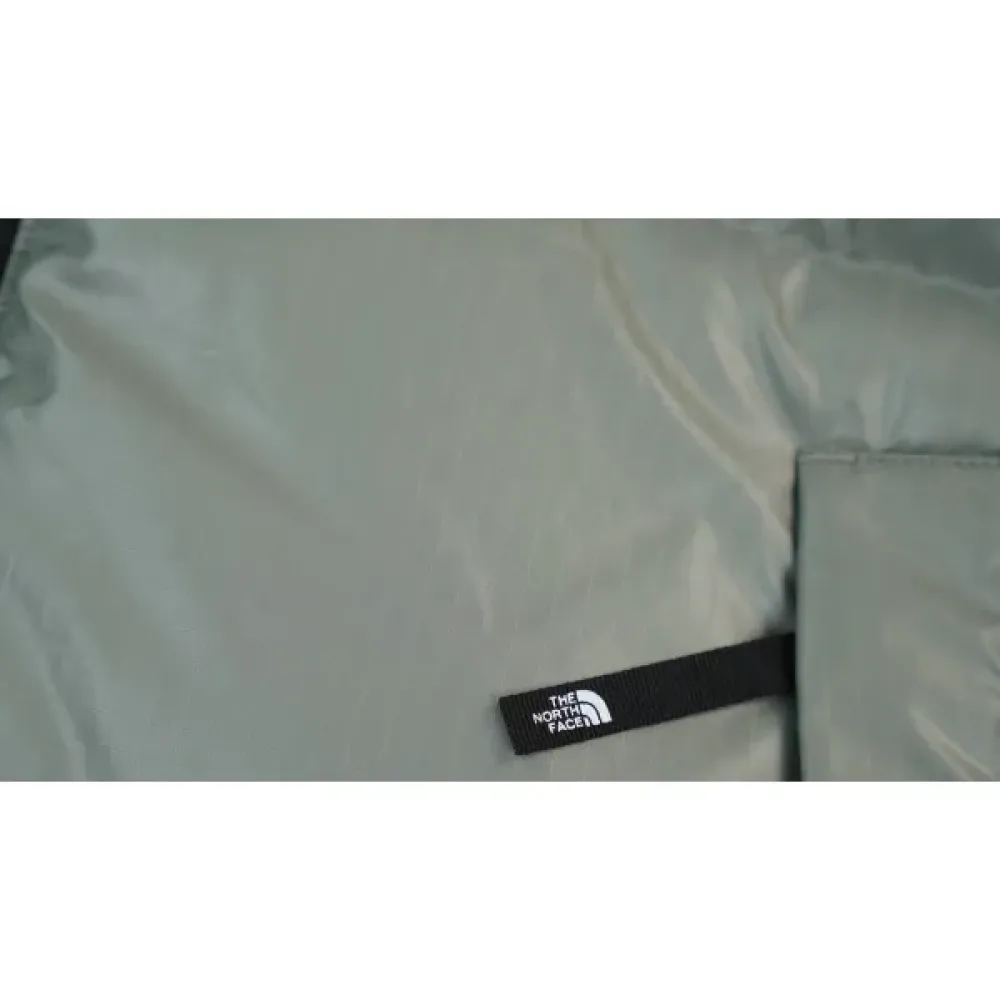 The North Face Splicing White And Grey Down Jacket